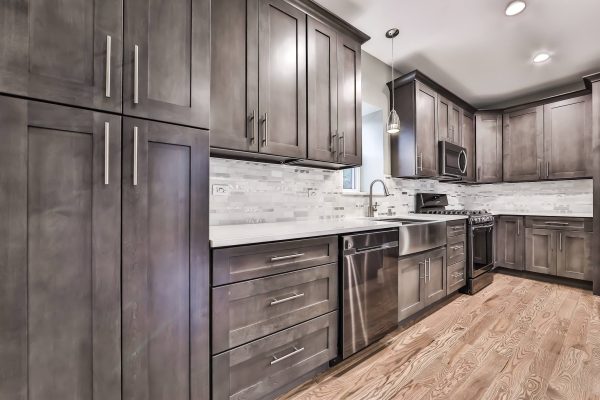 Dark Grey kitchen cabinets - real kitchen photo - in-stock style at CCC Cabinets warehouse, Des Plaines IL