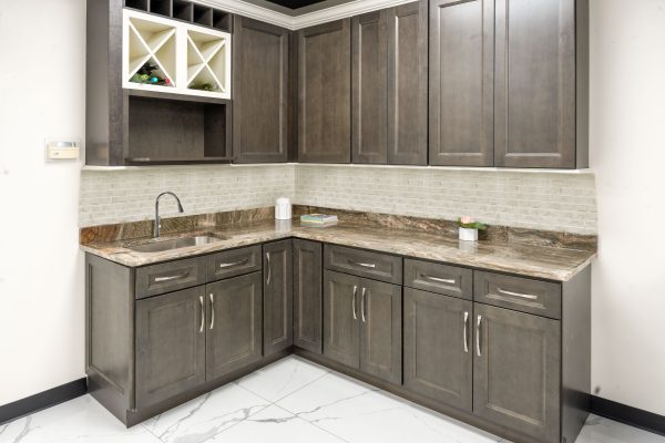 Millennium Grey kitchen cabinets - real kitchen photo - CCC Cabinets wholesale, Des Plaines IL