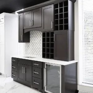 Espresso Shaker kitchen cabinets in espresso brown from CCC Cabinets, wholesale supplier in Chicago