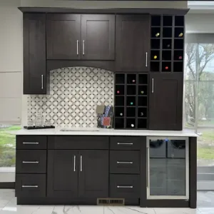 Espresso Shaker kitchen cabinets in espresso brown from CCC Cabinets, wholesale supplier in Chicago