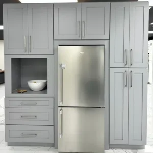 Light Grey shaker kitchen cabinets from CCC Cabinets, wholesale supplier in Chicago